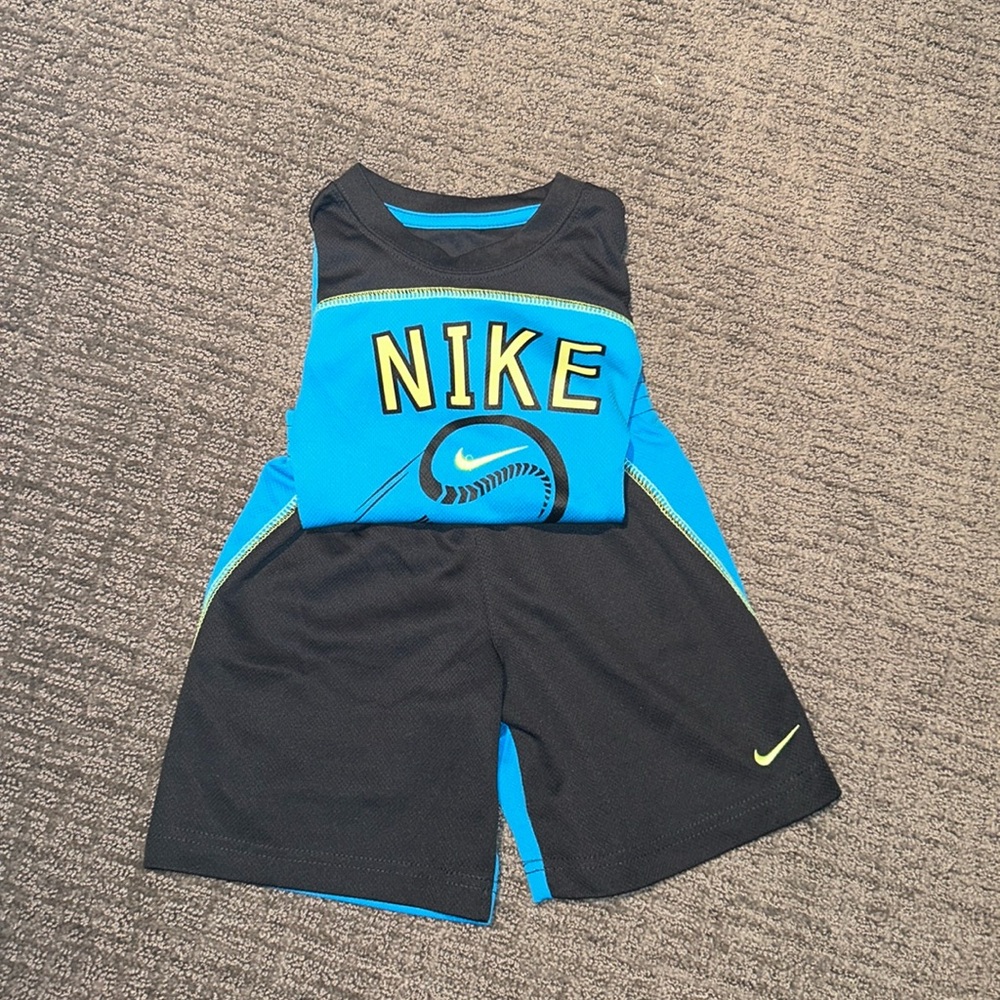 Nike
